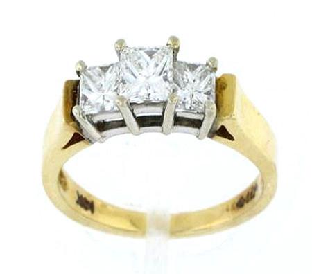 14k Yellow Gold Princess Cut Diamond Engagement Ring          F4098A