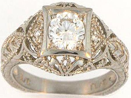 Platinum Antique Style Diamond Ring                               F5184/A35726