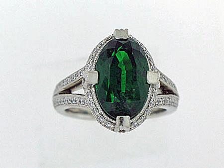 Platinum Tsavorite Diamond Ring               MAL3934A