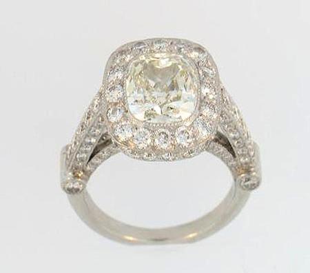 Platinum Cushion Cut Diamond Engagement Ring    02-00035